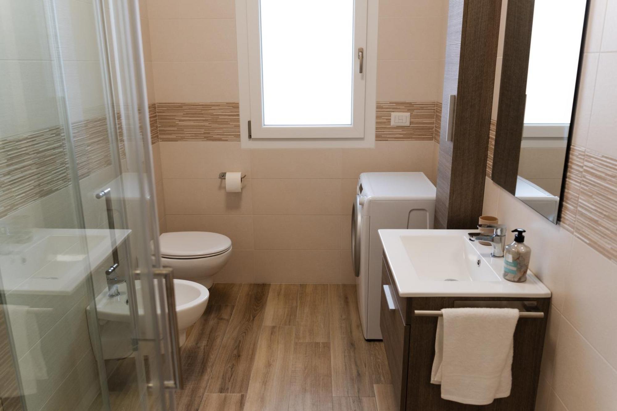 Comforthome Fiera Cornaredo Bagian luar foto