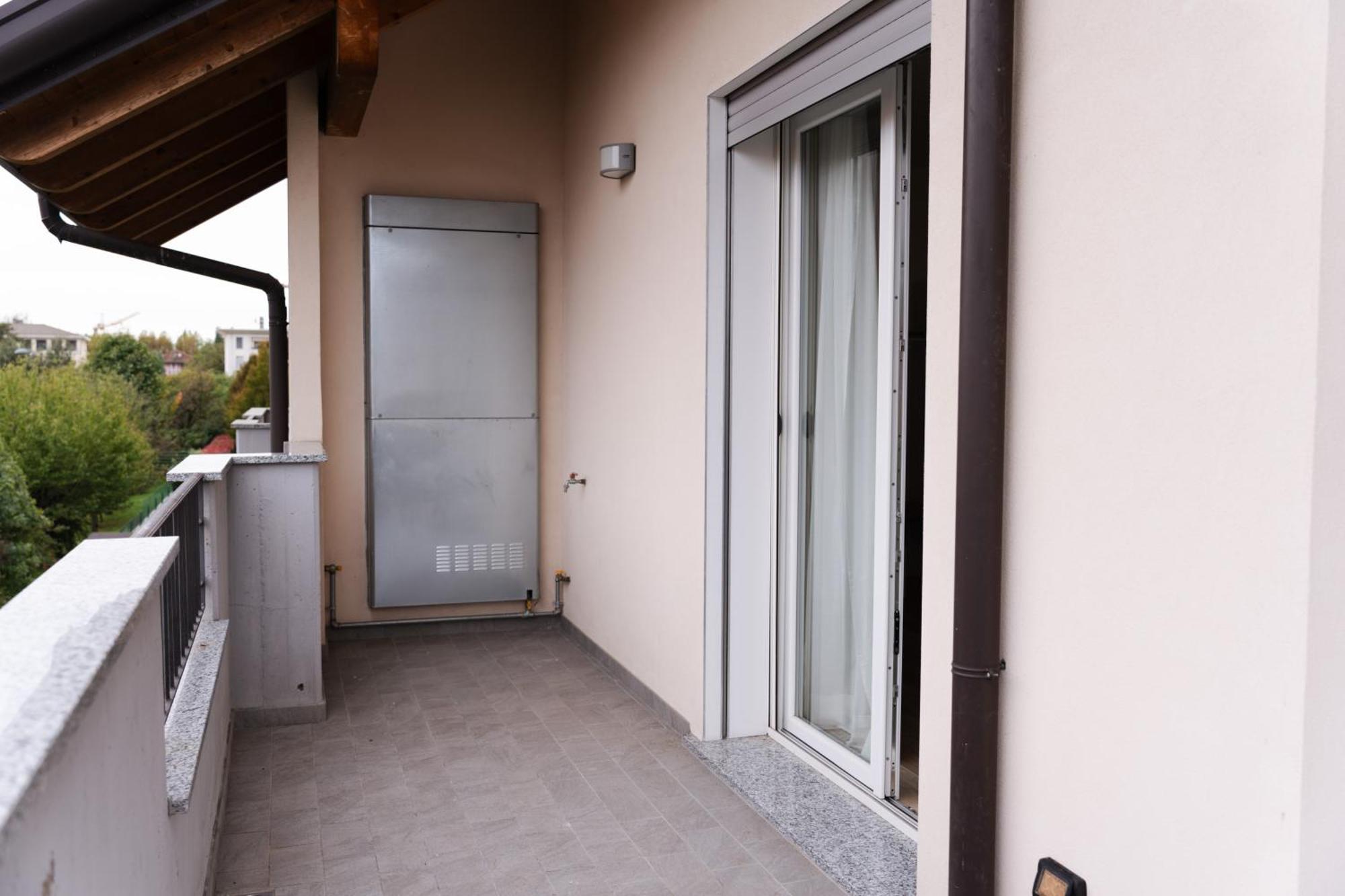 Comforthome Fiera Cornaredo Bagian luar foto
